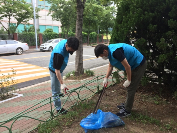 [크기변환]제철동(인덕빌라) 봉사활동(2020.08.22)-1.JPG